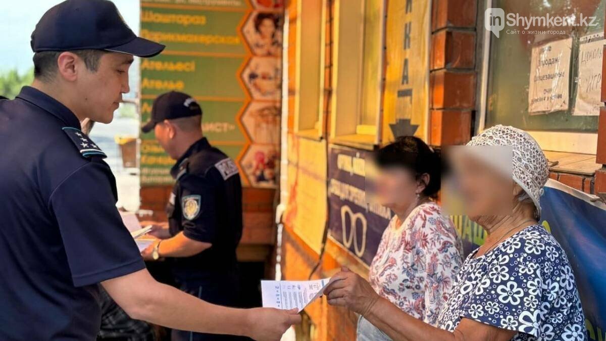 Закрывать лицо в общественных местах теперь нельзя: полиция разъясняет правила. Фото: polisia.kz